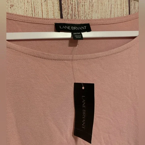 MAKE OFFER! 💕 Brand new Lane Bryant Top - Picture 5 of 5